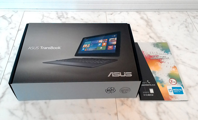 ASUS TransBook T100TALとIIJmioのmicroSIM