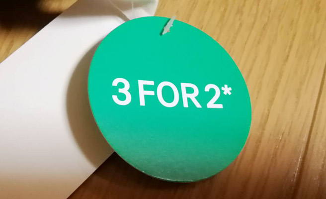 「3 FOR 2」のタグが対象商品