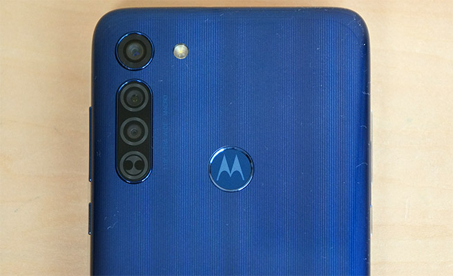 お手頃で程よいスペックのモトローラ「moto g8」レビュー - スマホ上手